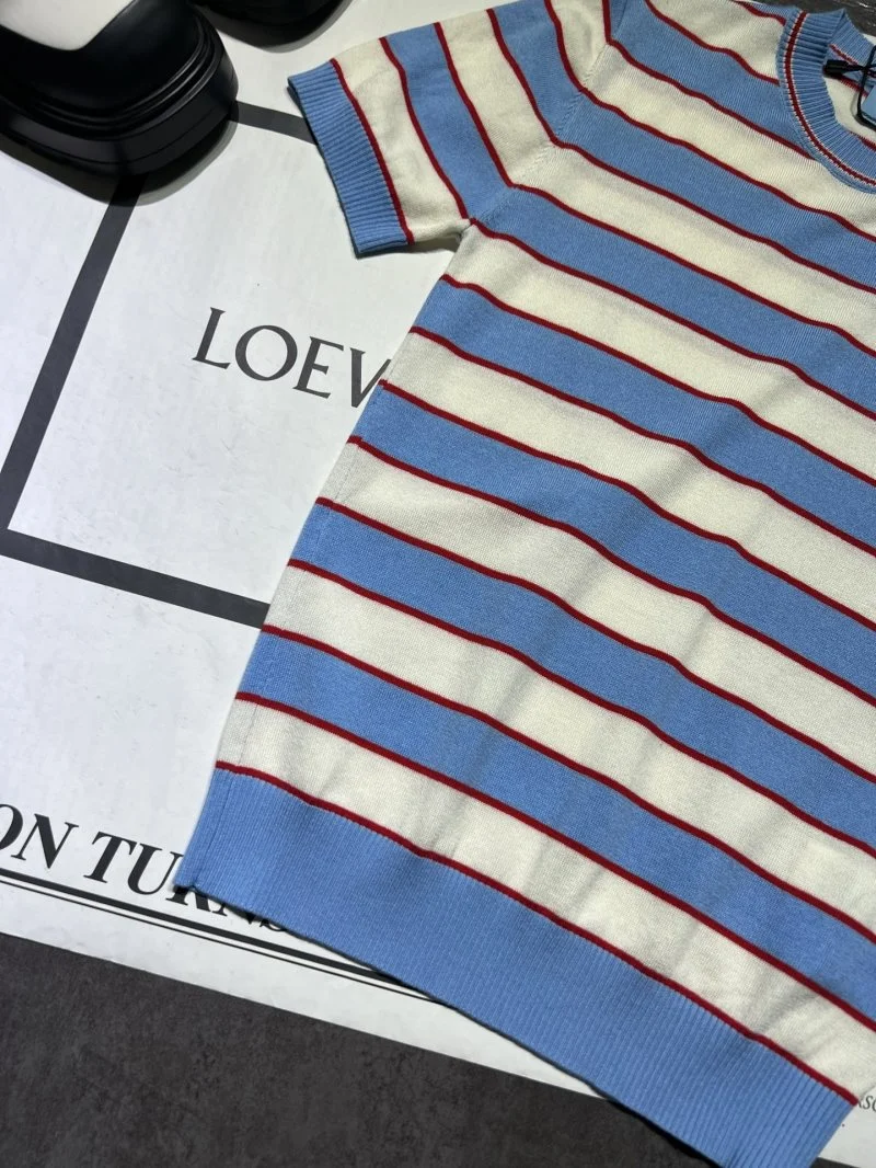 Comfortable Prada T-Shirts 166085