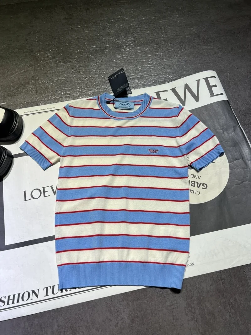 Comfortable Prada T-Shirts 166085