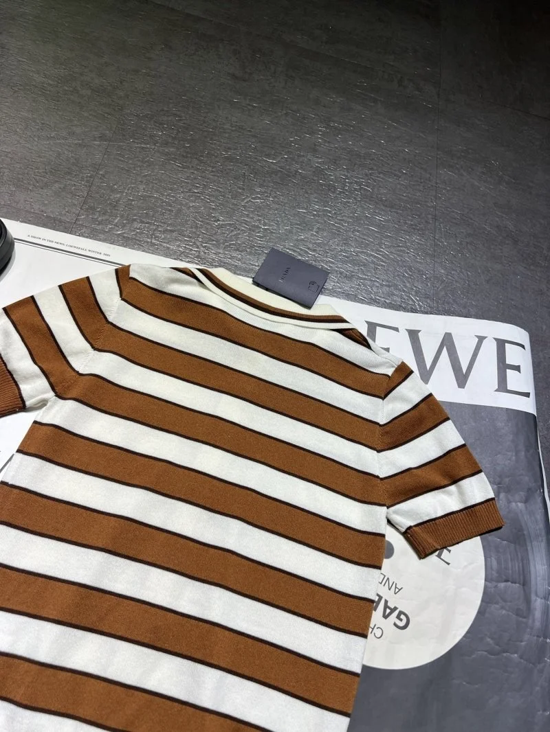 Soft Prada T-Shirts 166083