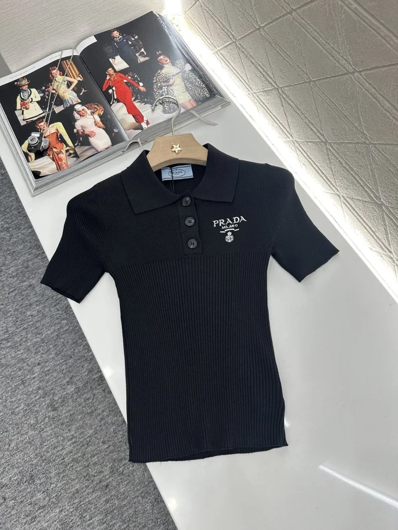 Prada T-Shirts Durable 166080