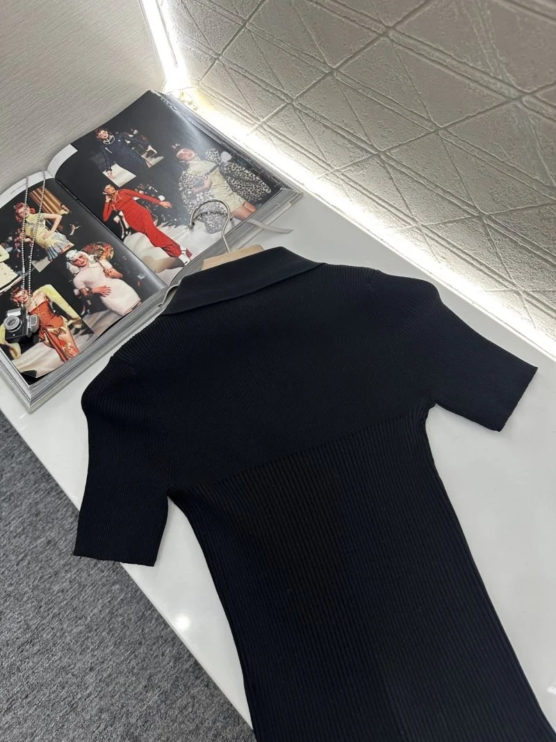 Prada T-Shirts Durable 166080