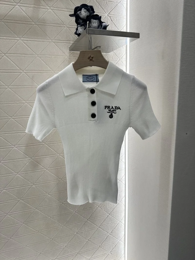 EyeCatching Prada T-Shirts 166121