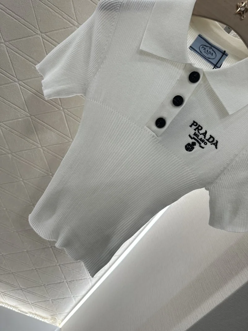 EyeCatching Prada T-Shirts 166121