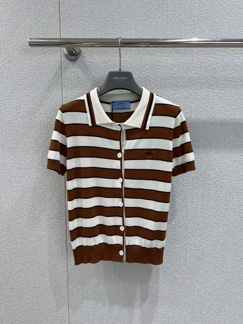 Prada T-Shirts Versatile 166071