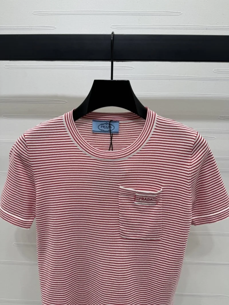 Flexible Prada T-Shirts 166075