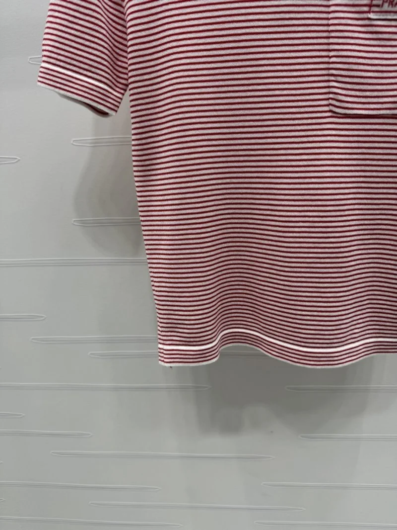 Flexible Prada T-Shirts 166075