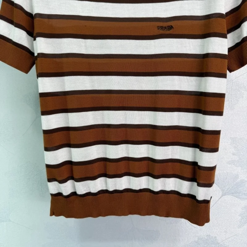 Snug Prada T-Shirts 166074
