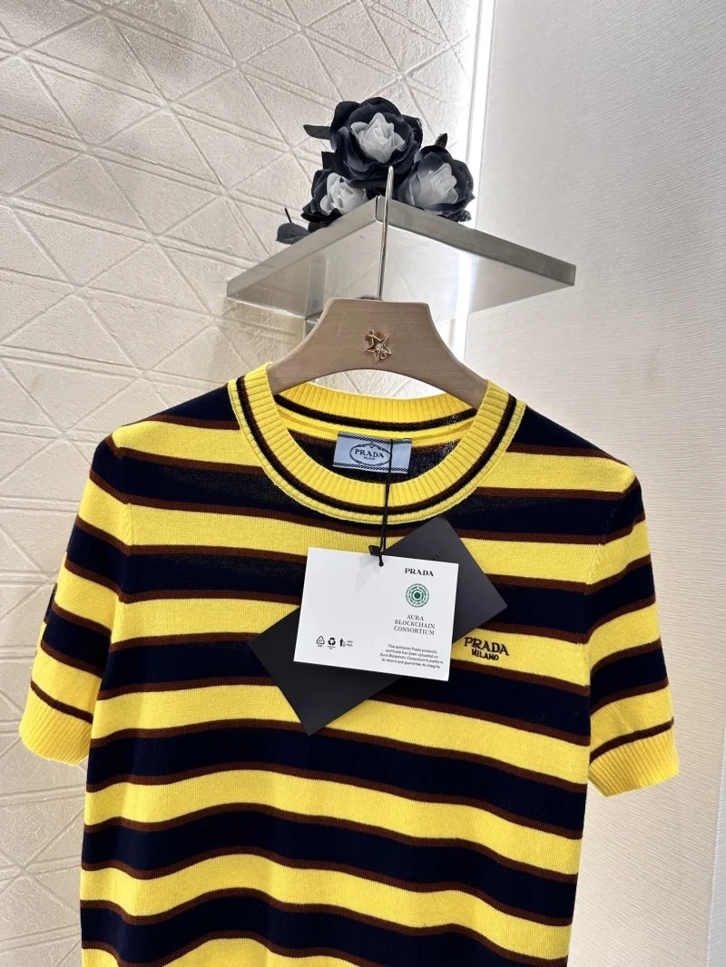MoistureWicking Prada T-Shirts 166114