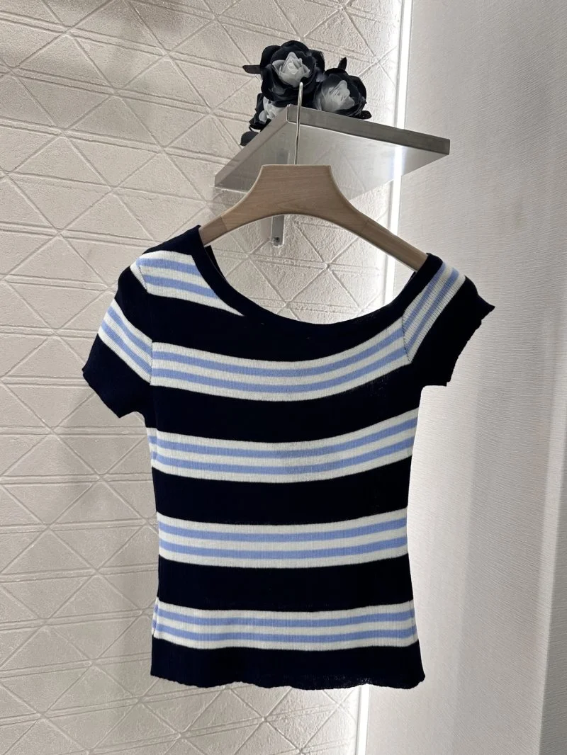 Prada T-Shirts Premium 166076