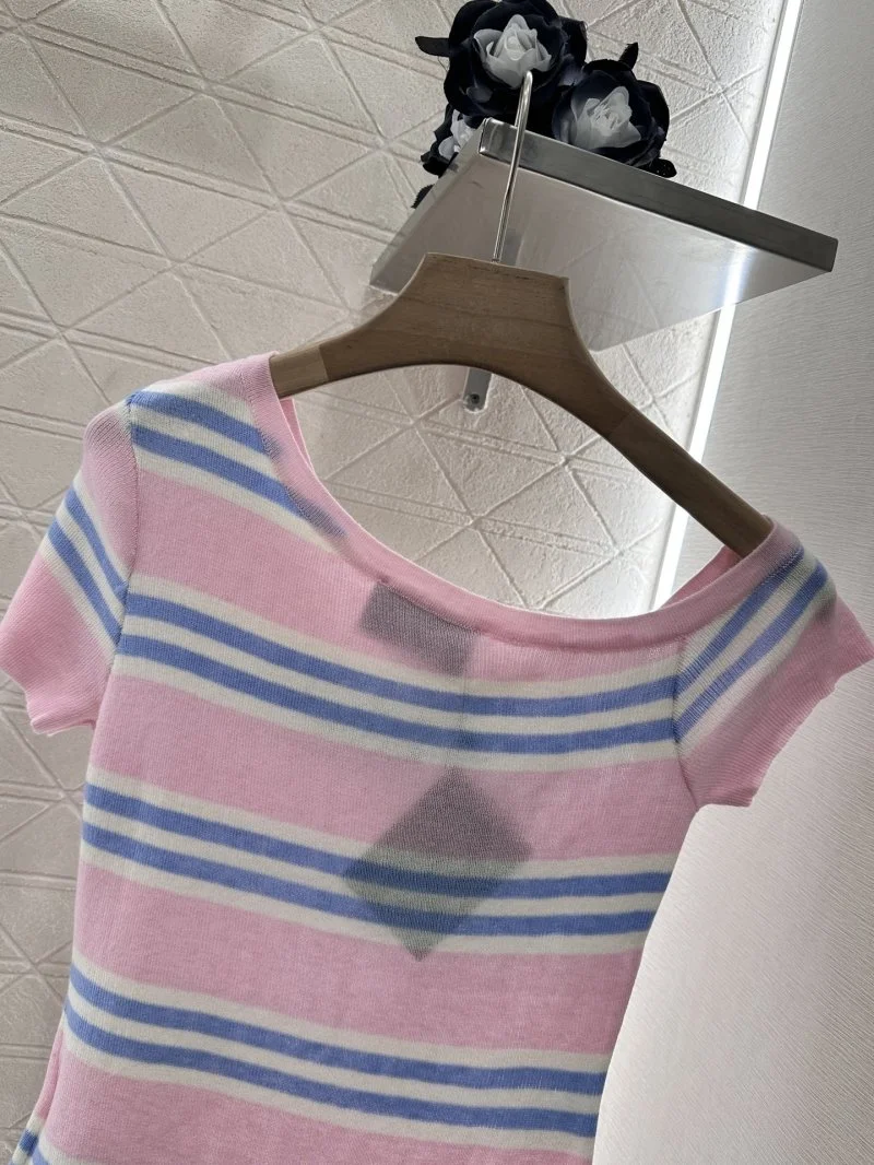 Comfortable Prada T-Shirts 166077