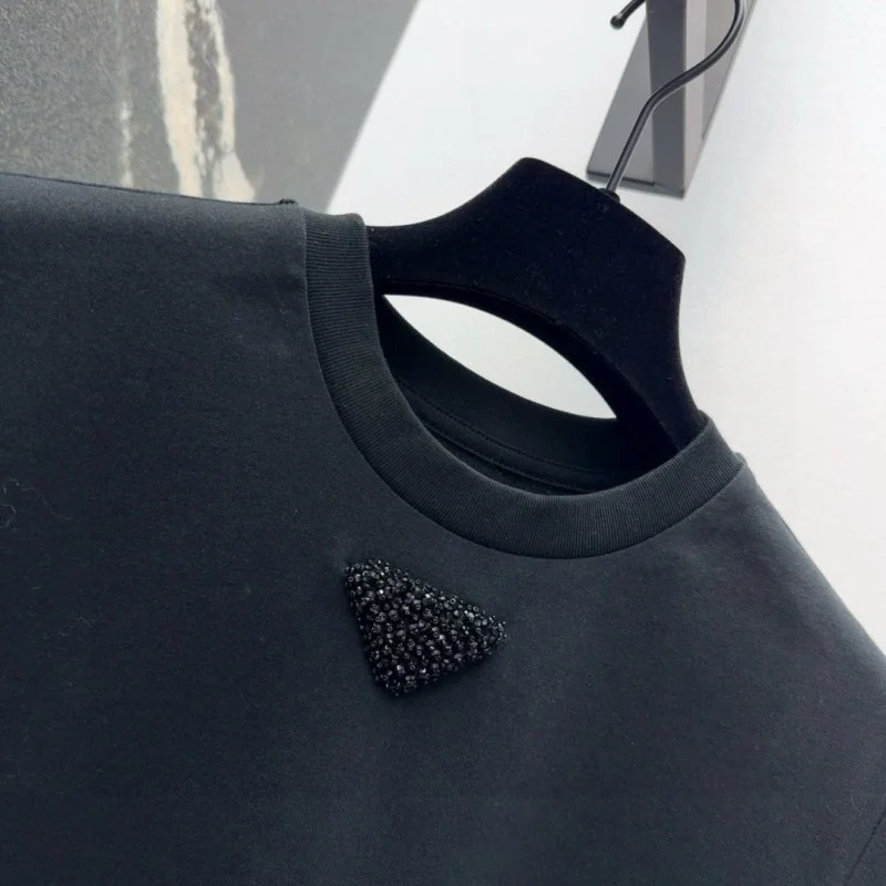 Resilient Prada T-Shirts 166059