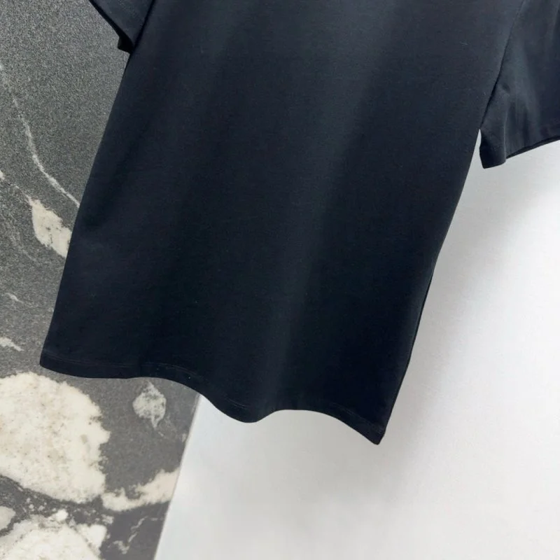 Resilient Prada T-Shirts 166059