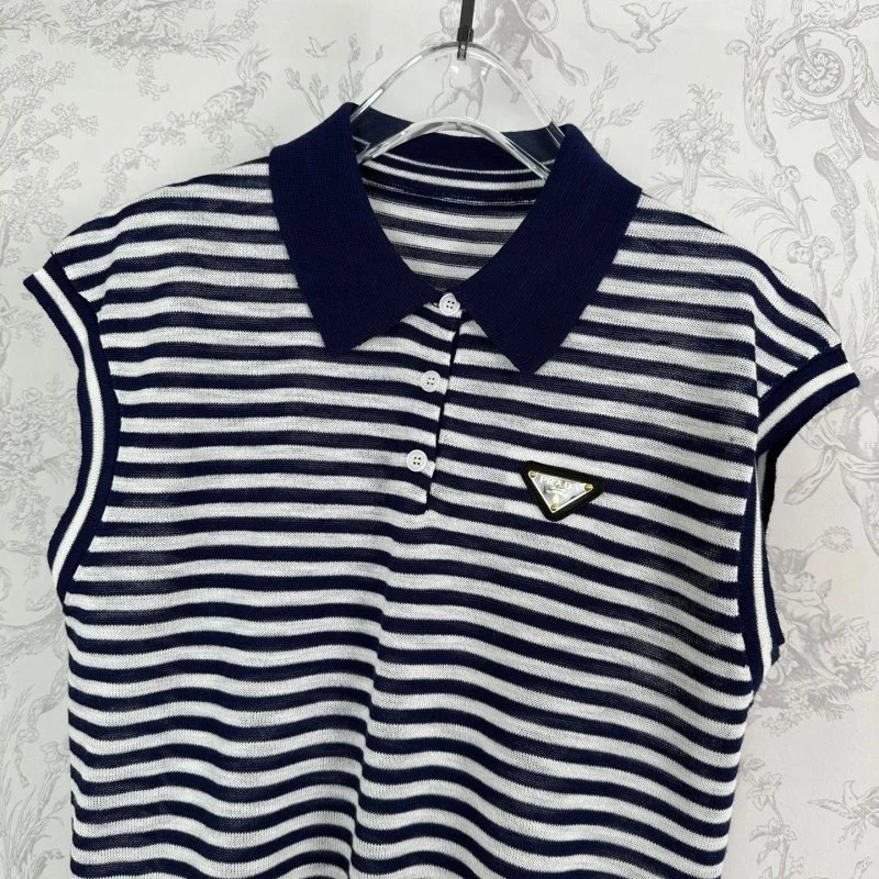 RelaxedFit Prada T-Shirts 166058