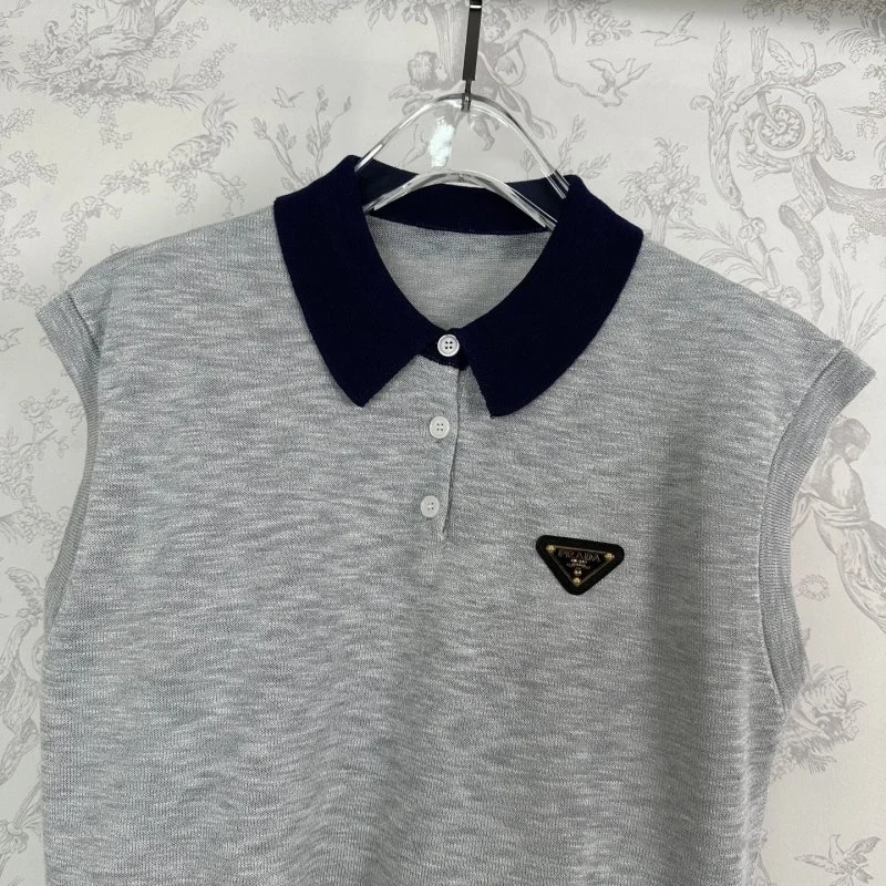 RelaxedFit Prada T-Shirts 166058