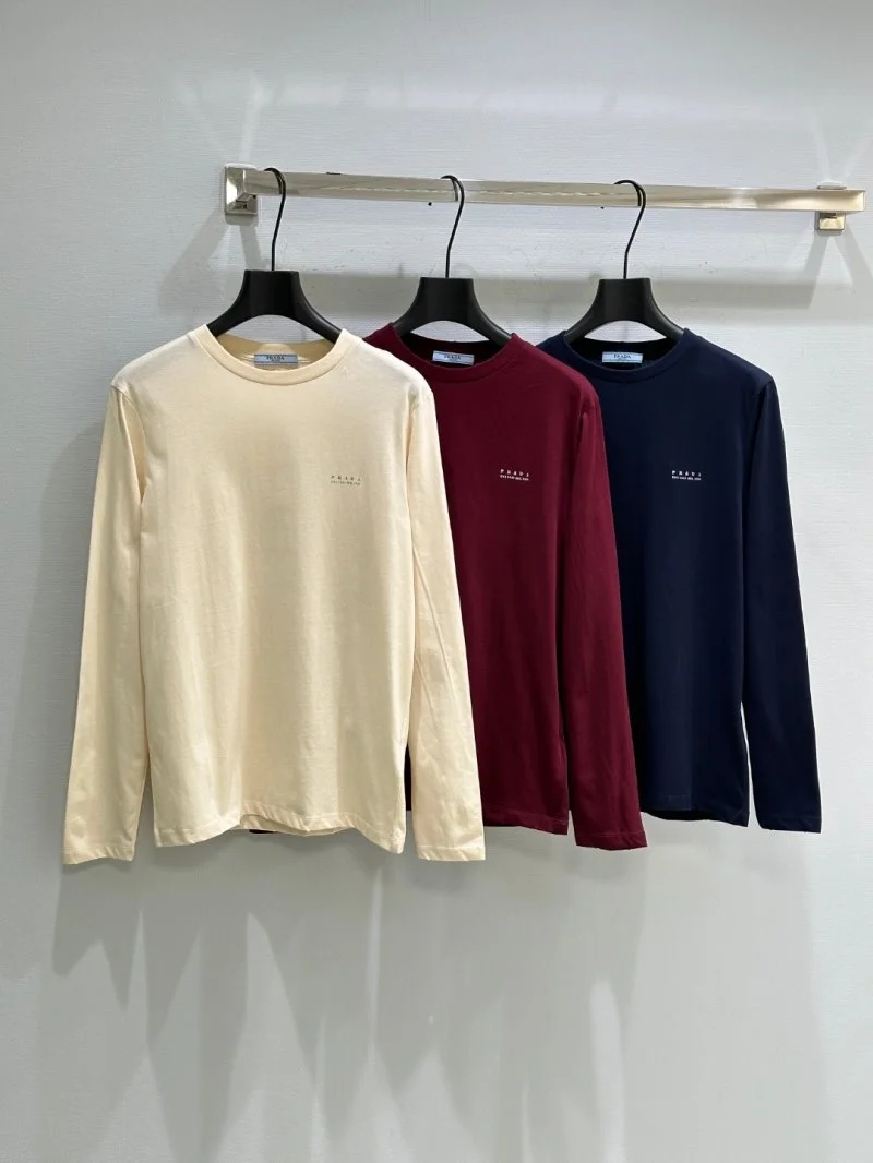 Prada T-Shirts Sporty 166133