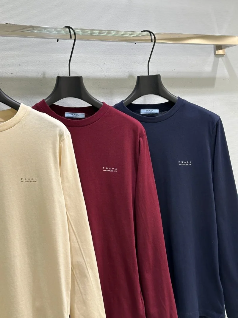 Prada T-Shirts Sporty 166133