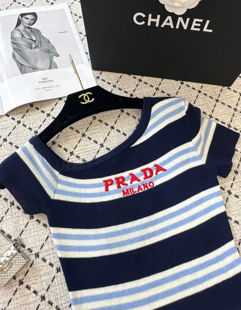 Prada T-Shirts Refined 166493