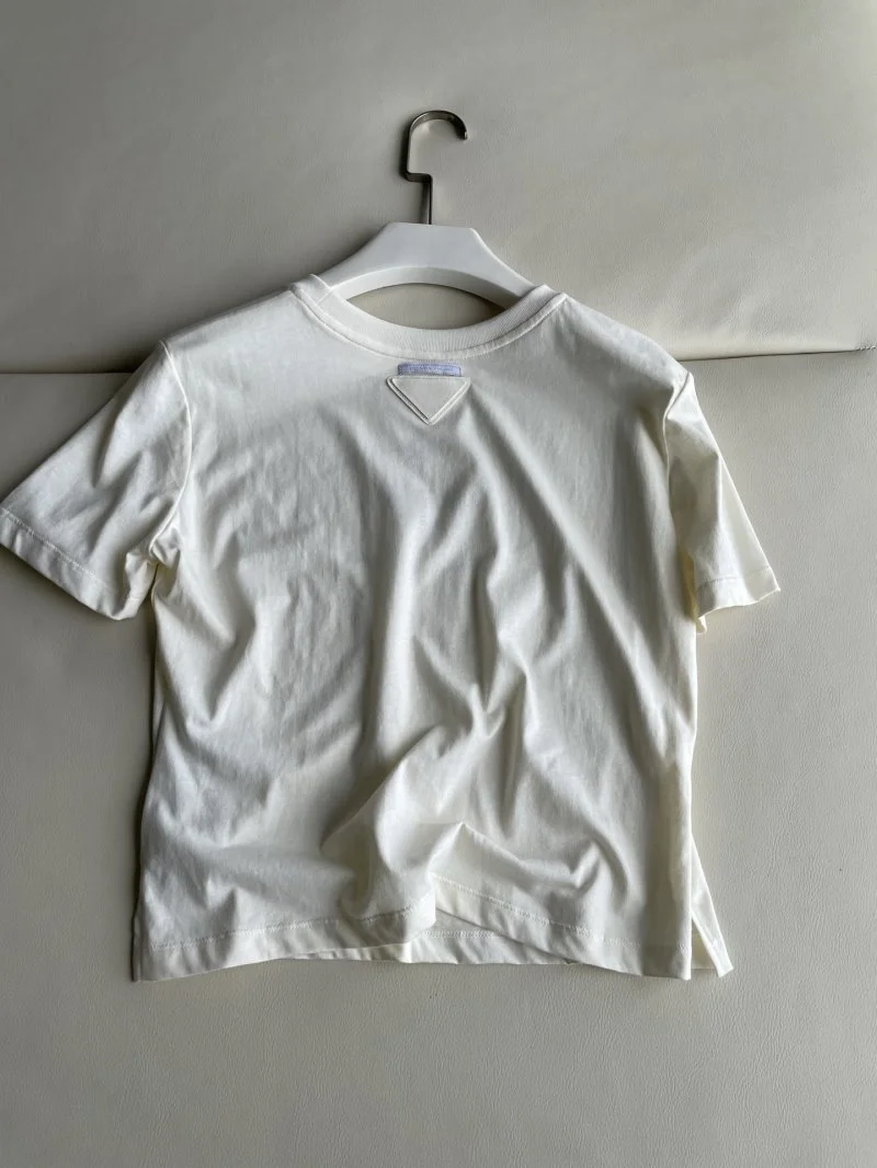 Refined Prada T-Shirts 166487