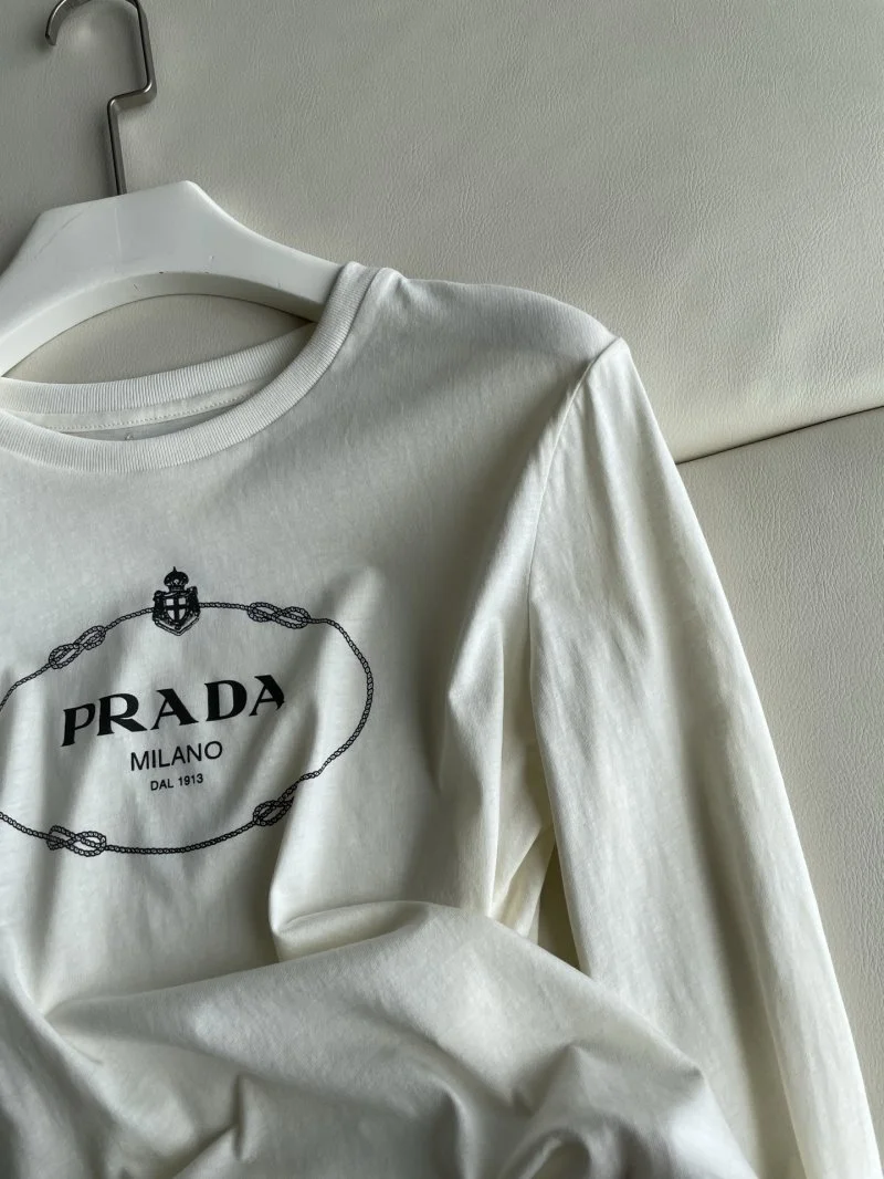 Prada T-Shirts ModernLook 166485