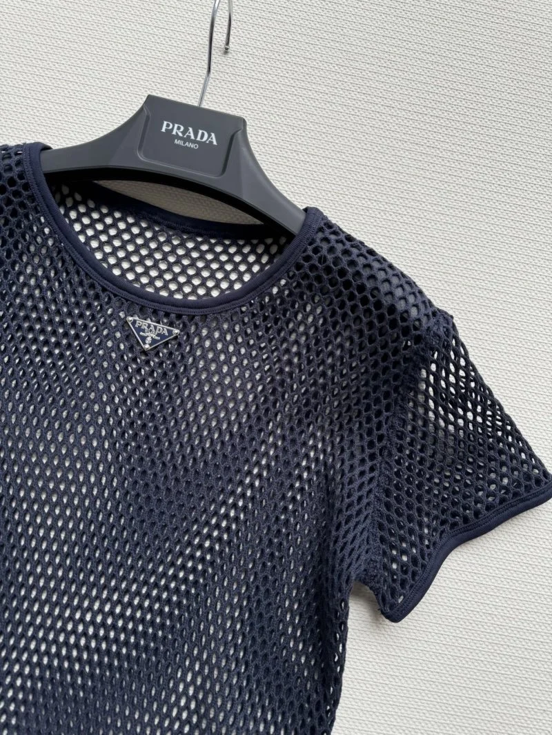 Prada T-Shirts Breathable 166478