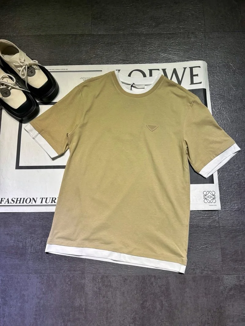 Vibrant Prada T-Shirts 166477