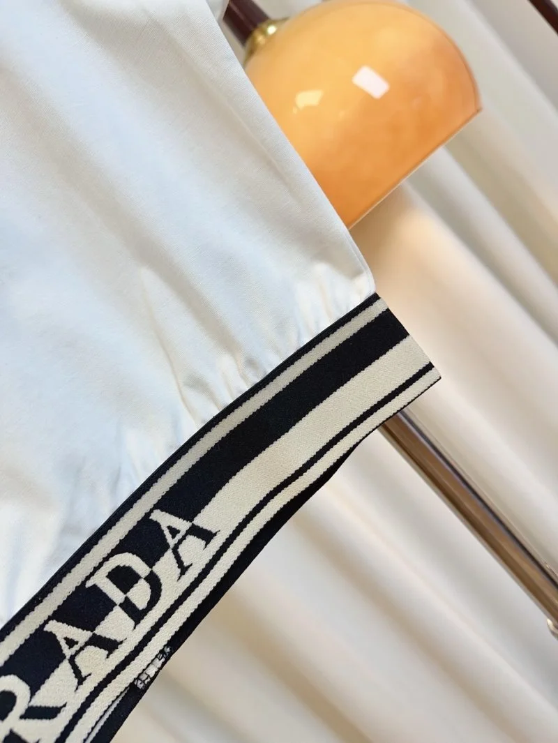 Bold Prada T-Shirts 166468