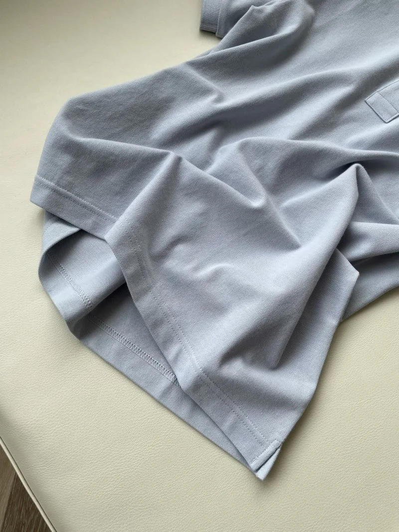 Versatile Prada T-Shirts 166498