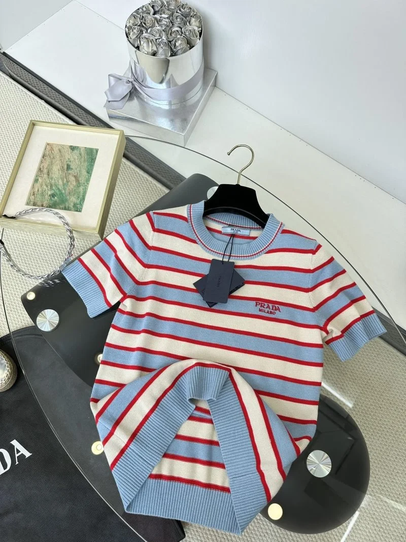NewStyle Prada T-Shirts 166470