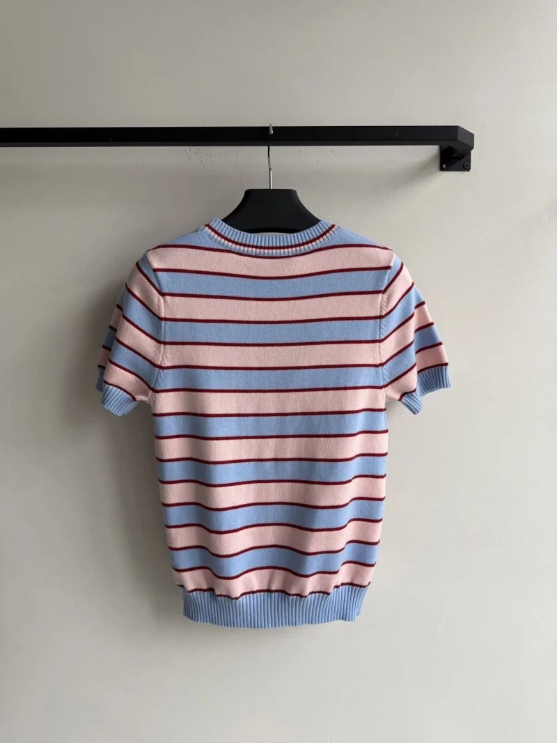 Snug Prada T-Shirts 166464