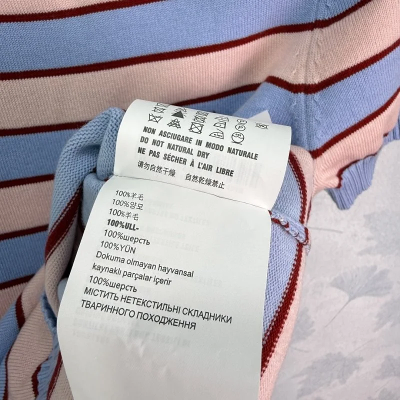 Prada T-Shirts Classic 166462