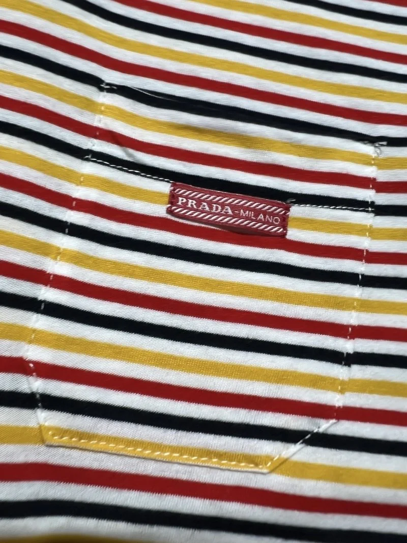 Original Prada T-Shirts 166458