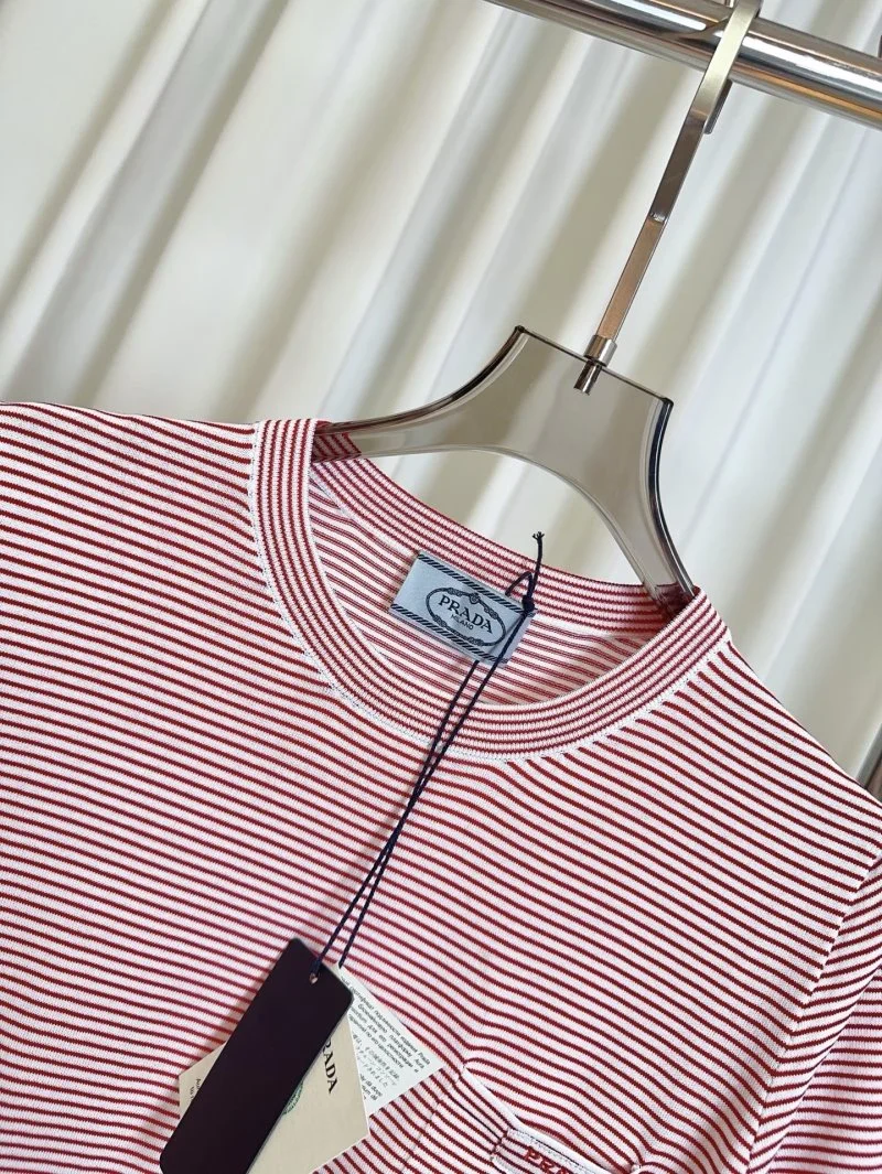 Prada T-Shirts MultiPurpose 166456