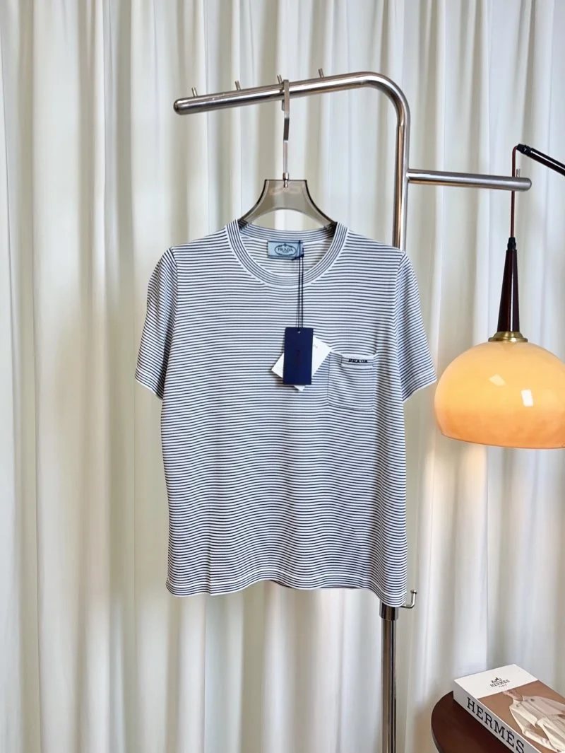 Sleek Prada T-Shirts 166495
