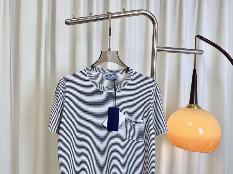 Sleek Prada T-Shirts 166495