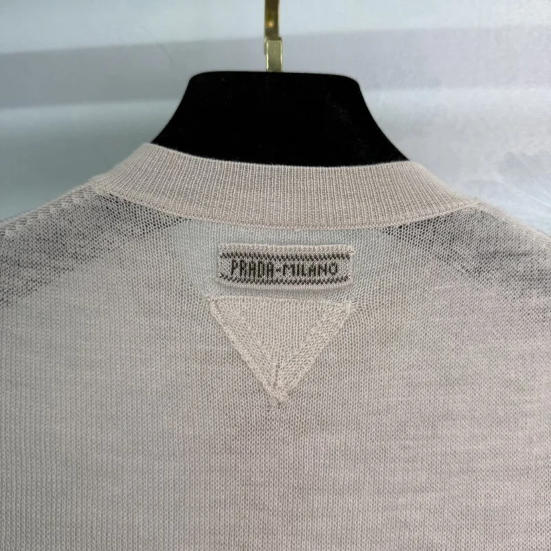 Prada T-Shirts Durable 166442