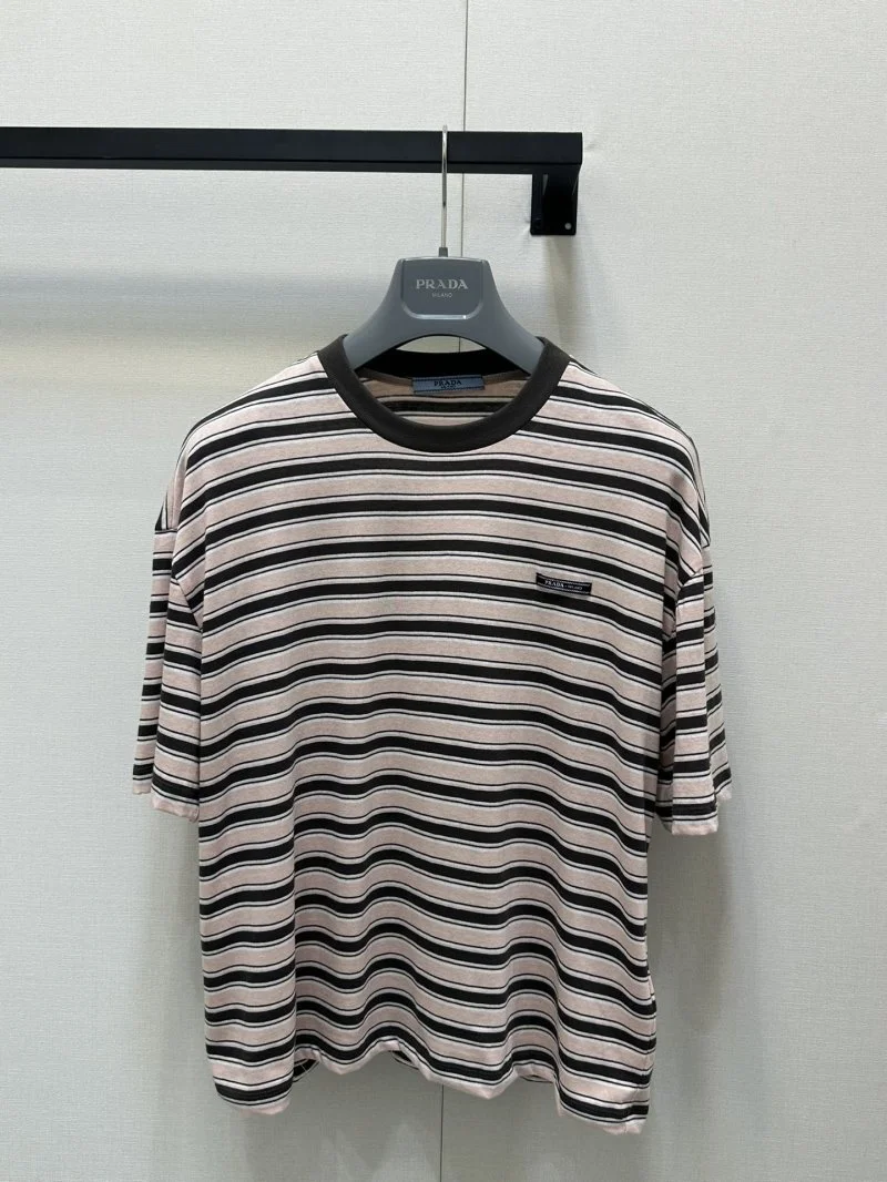Packable Prada T-Shirts 165773