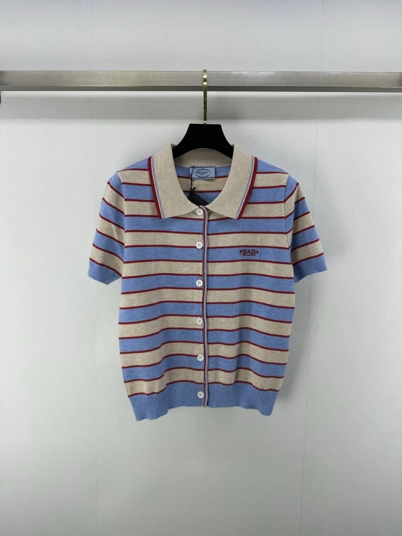 Unisex Prada T-Shirts 165840