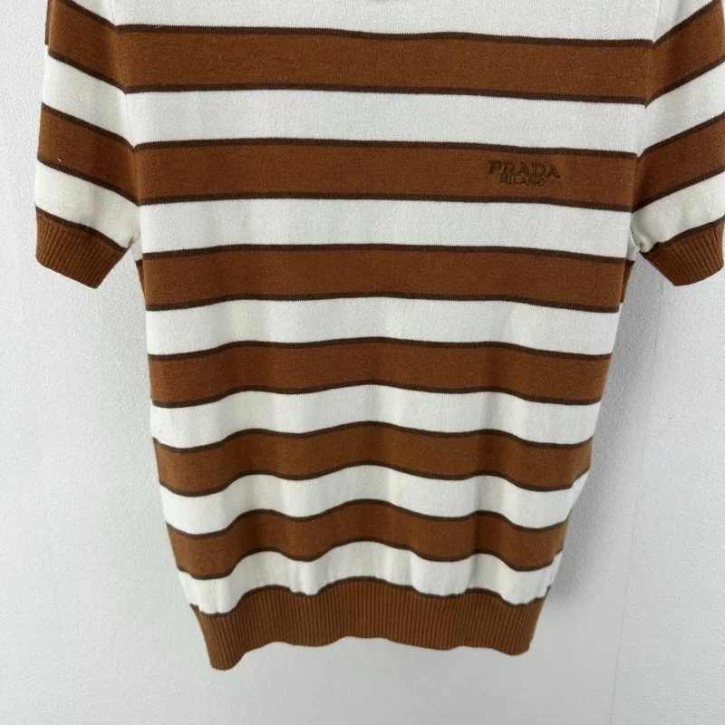 Supportive Prada T-Shirts 165769