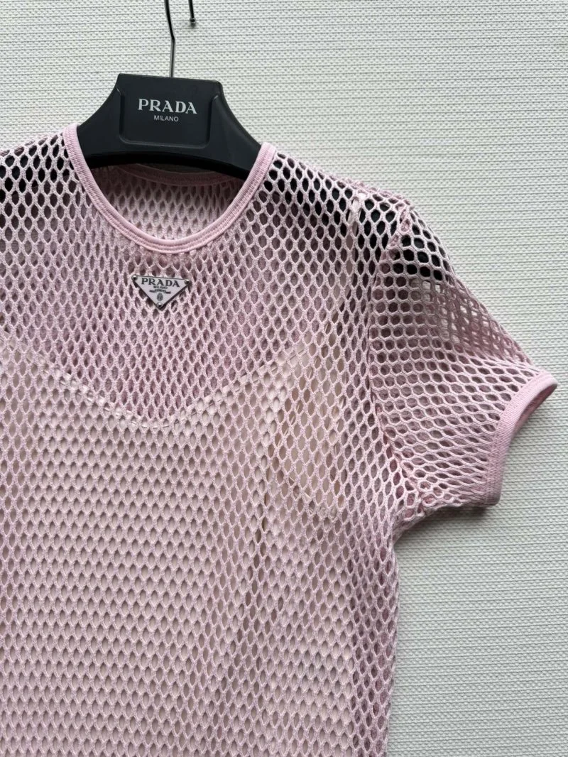 ModernLook Prada T-Shirts 165766