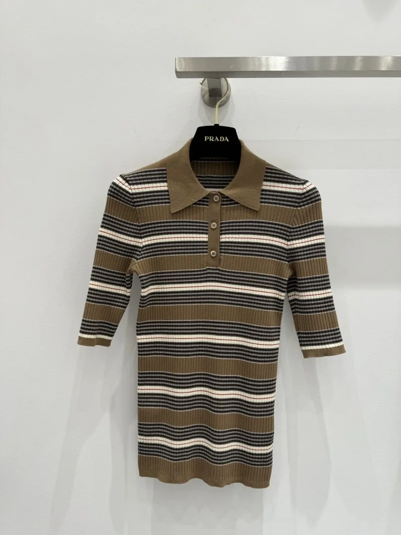 Prada T-Shirts Neat 165768
