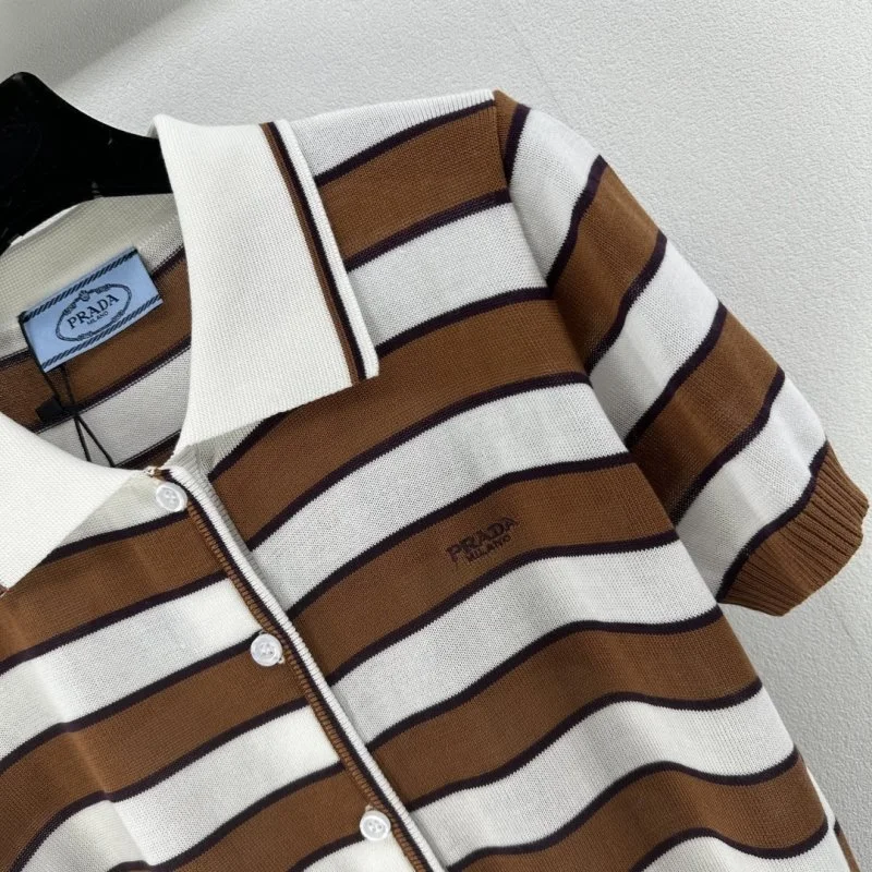 Comfortable Prada T-Shirts 165759