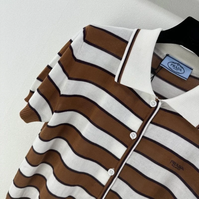 Comfortable Prada T-Shirts 165759