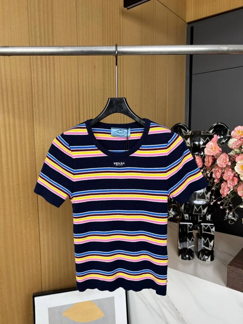 Unique Prada T-Shirts 165757