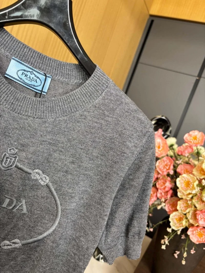 Prada T-Shirts WrinkleFree 165758