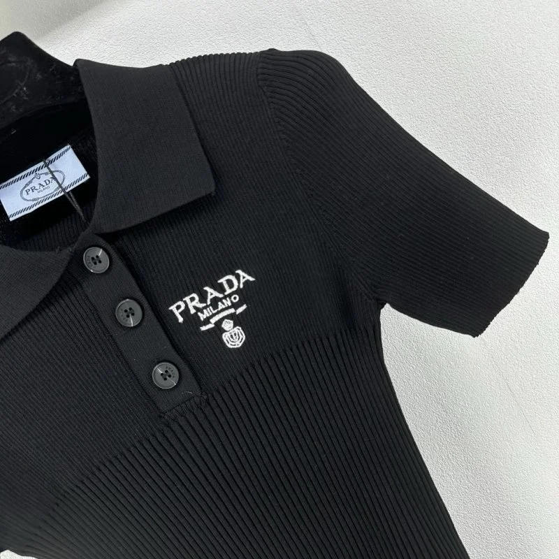 Chic Prada T-Shirts 165790