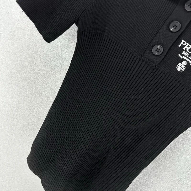Chic Prada T-Shirts 165790