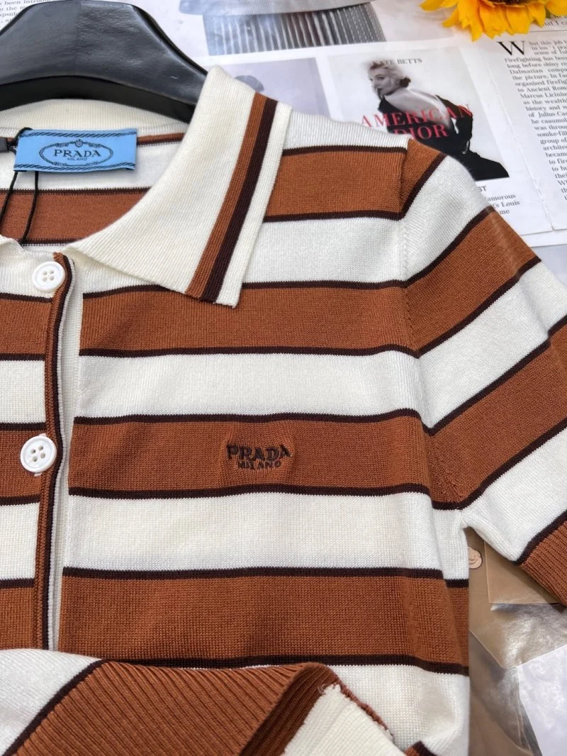 Stylish Prada T-Shirts 165744