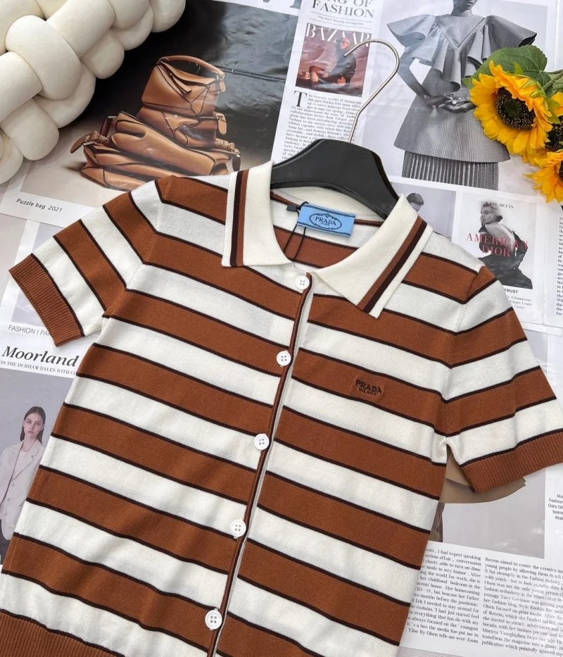 Stylish Prada T-Shirts 165744