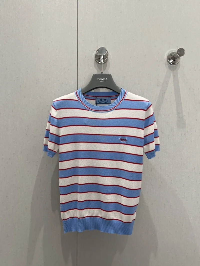 Prada T-Shirts GoAnywhere 165742