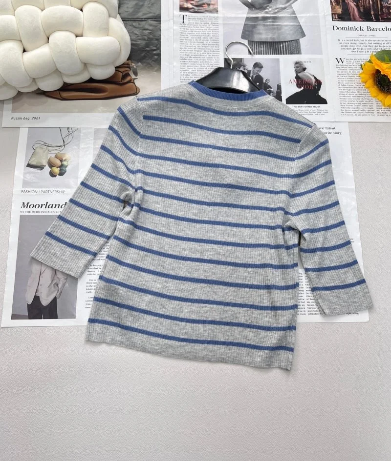 Sleek Prada T-Shirts 165741